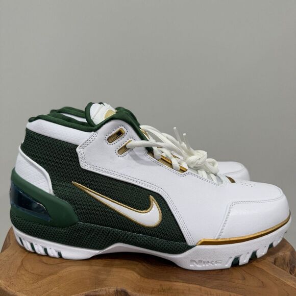 Nike Other - Nike Air Zoom Generation SVSM Retro QS Lebron James HS Brand New Men's Size 11